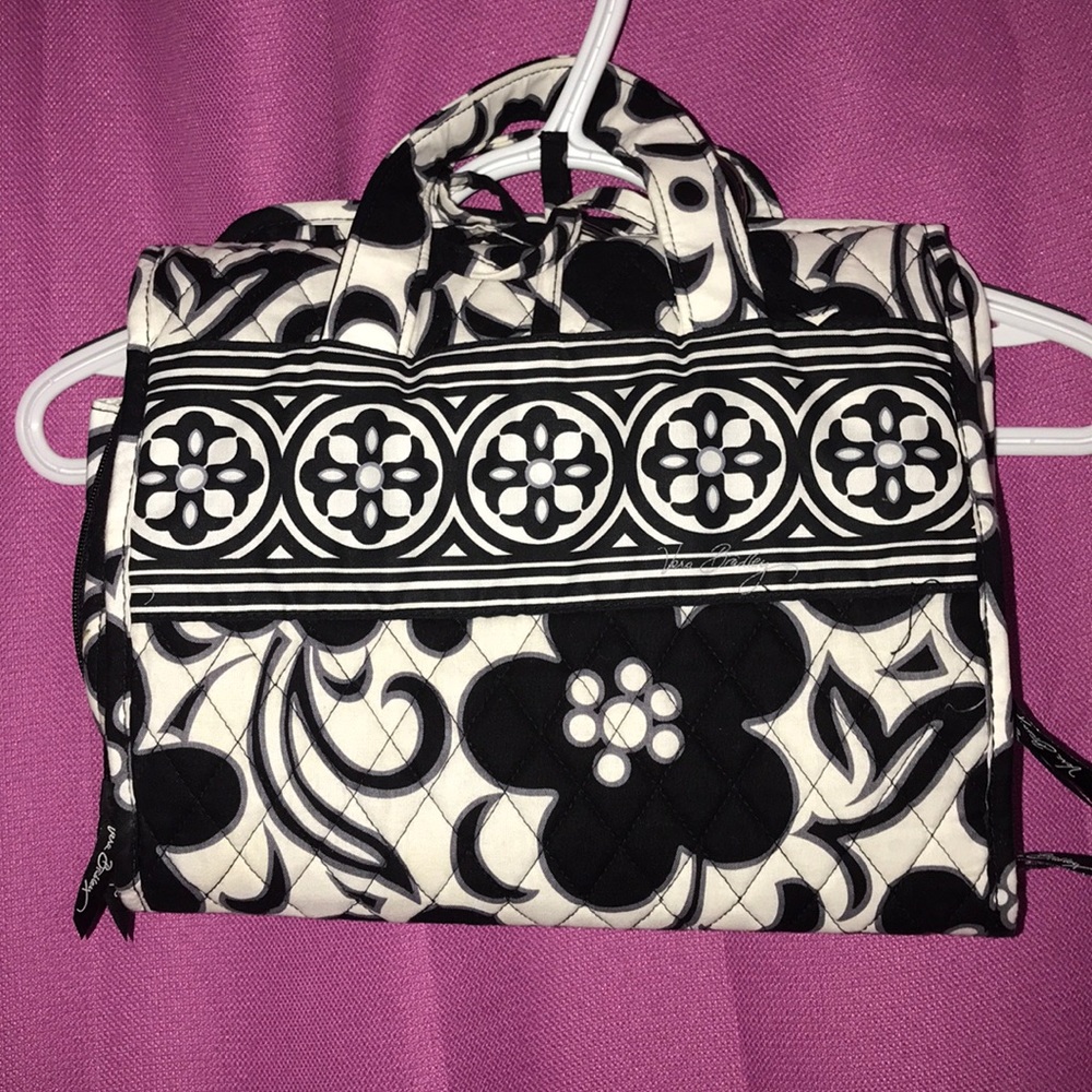 Vera Bradley Hanging Organizer